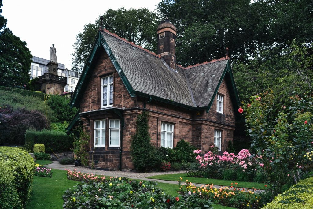 Casa marrone